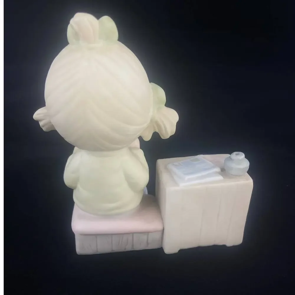 Precious Moments Vintage E-0404 1983 Collector's Club Dues